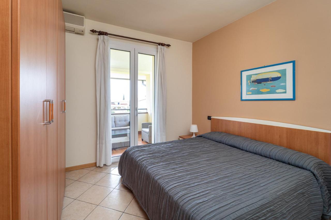 Residence Primera Moniga del Garda Exterior foto