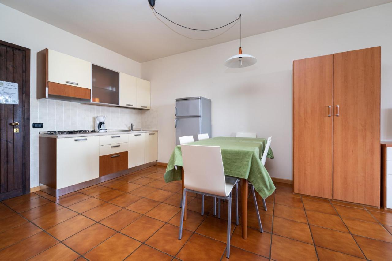 Residence Primera Moniga del Garda Exterior foto