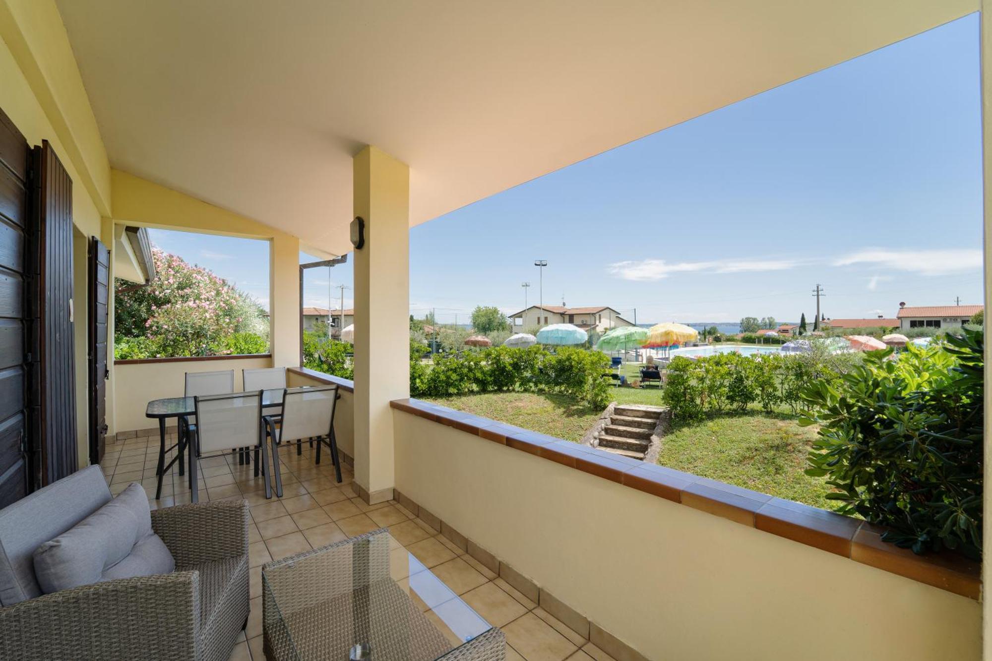 Residence Primera Moniga del Garda Exterior foto